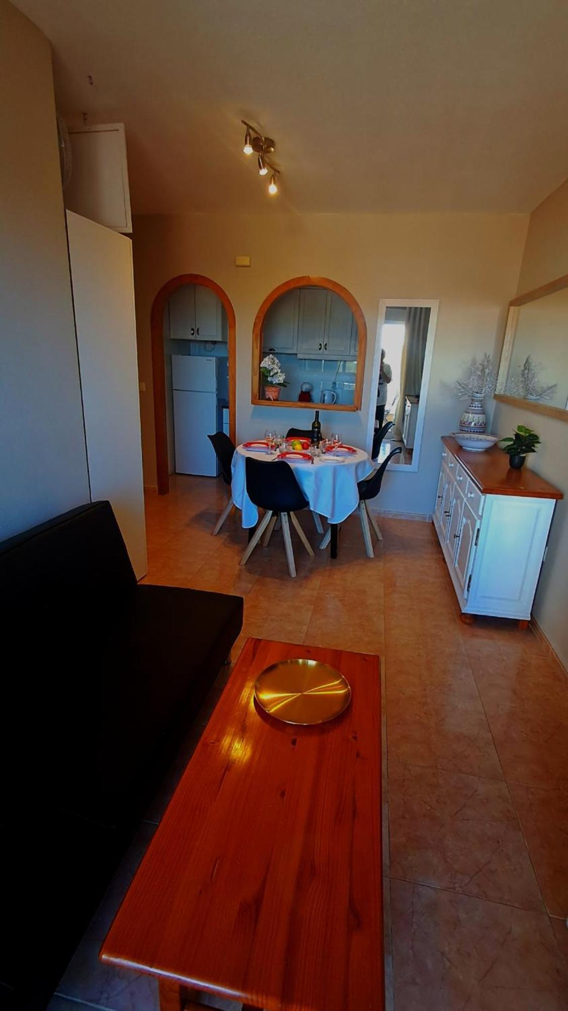 Adventure Harbour Apartment Torrevieja Exterior photo